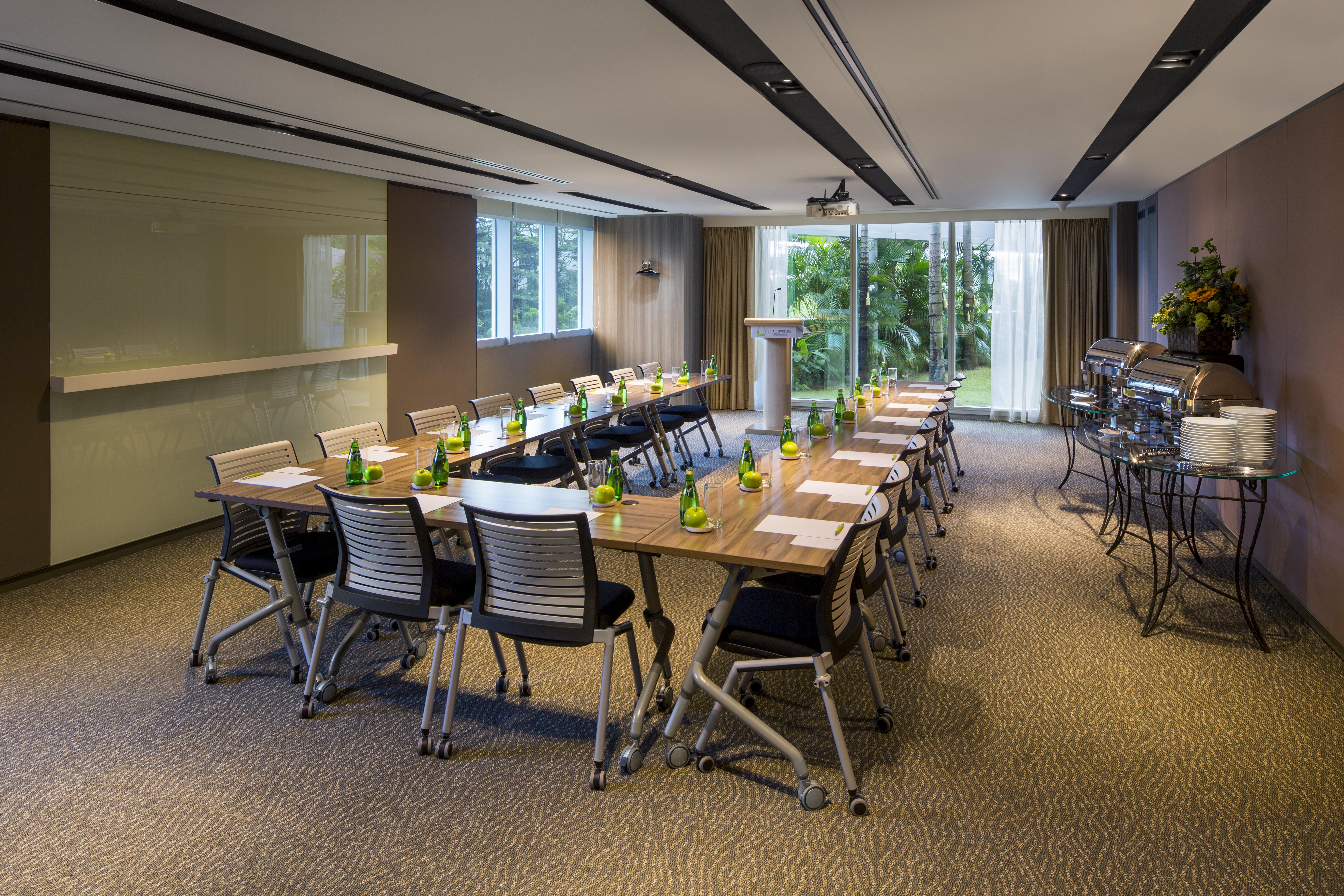 Park Avenue Rochester Singapore Exterior photo